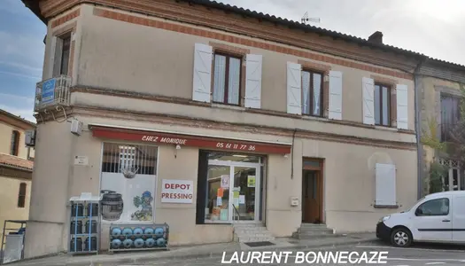 Dpt Haute Garonne (31), à vendre CADOURS maison/ immeuble/commerce T5 de 185 m² 