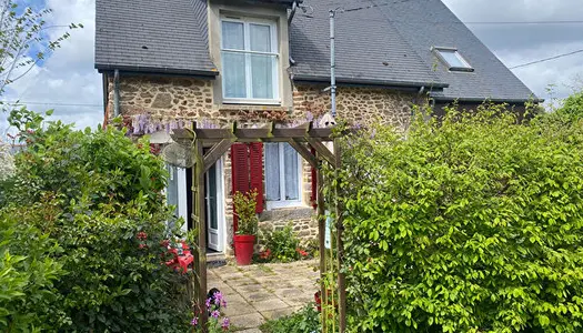 Maison de caractere a vendre situee entre Combourg et Dol de Bretagne 
