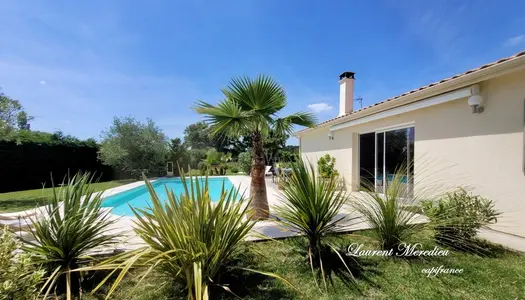 Dpt Gironde (33), à vendre CEZAC maison P6 de 142 m² - Terrain de 1 600,00 m² - Plain pied 