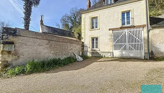 A deux pas d'Amboise, maison ancienne atypique de 110m2 habitables