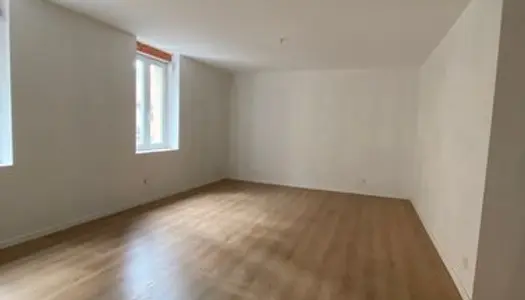 Appartement neuf 2 grandes chambres très spacieux
