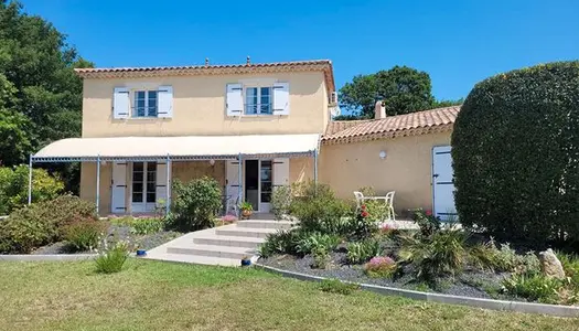 Maison 7 pièces 150 m²