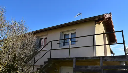 MAISON DE BOURG AVEC TERRAIN ET GARAGE 