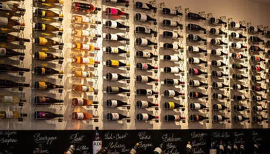 Vente magnifique cave à vins à Rochefort centre 