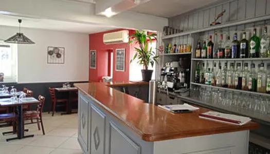 Vente bar restaurant petit prix à Aubenas