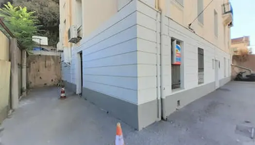 Entrepôt 55m² à louer à Nice prox avenue de Fabron