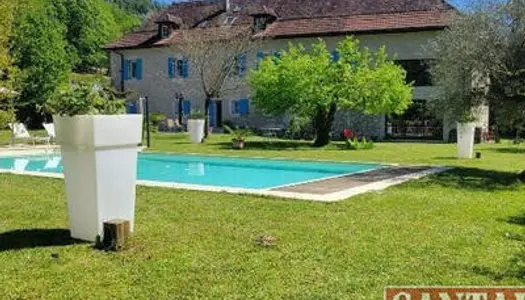 Vente chambre d'hôtes piscine chauffée en Savoie