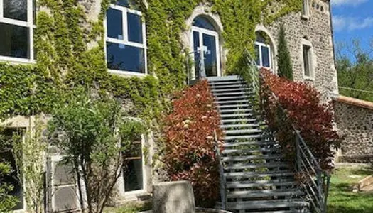 Vente gîte sur 2 ha sur axe Valence Avignon