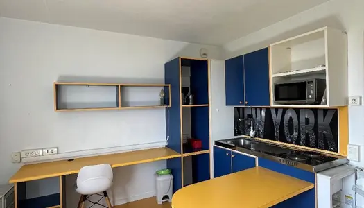 Studio 1 pièce 20 m² 