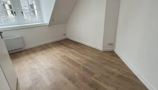 Studio 1 pièce 12 m² 