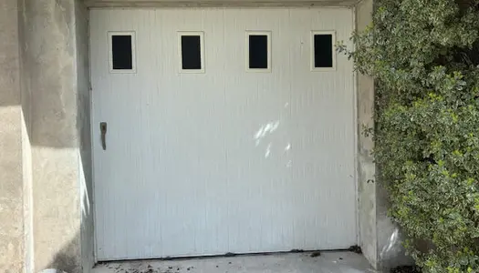 Garage/Parking 