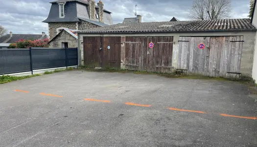 Garage/Parking 135 m² 