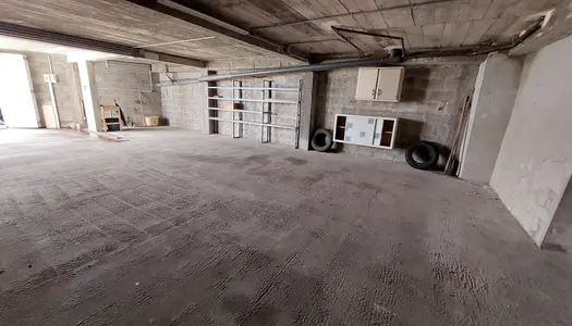 Garage/Parking 60 m² 