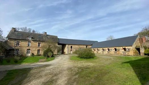 Longère ou corps de ferme 7 pièces 162 m²