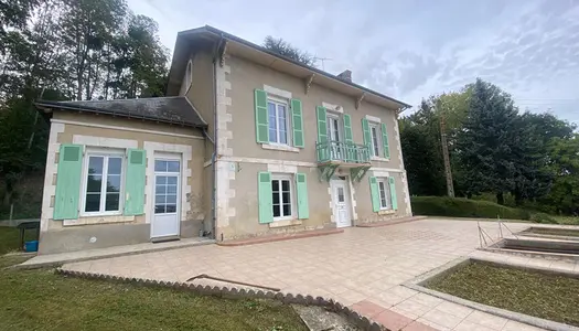 Maison 7 pièces 219 m²