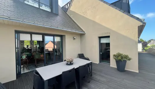 Maison 8 pièces 250 m² 