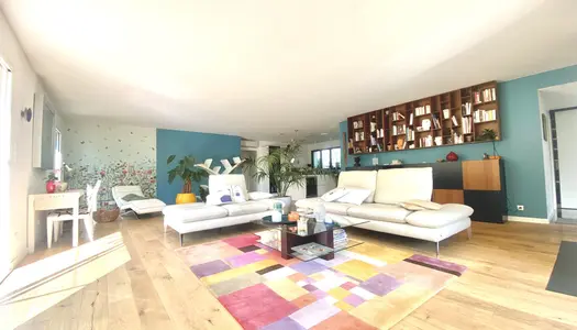 Maison 5 pièces 211 m² 