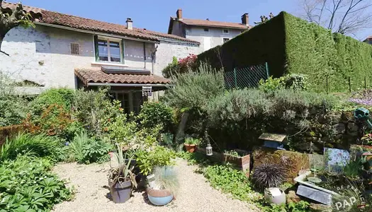 Toutes les maisons à vendre Avec double vitrage à Marval (87440)